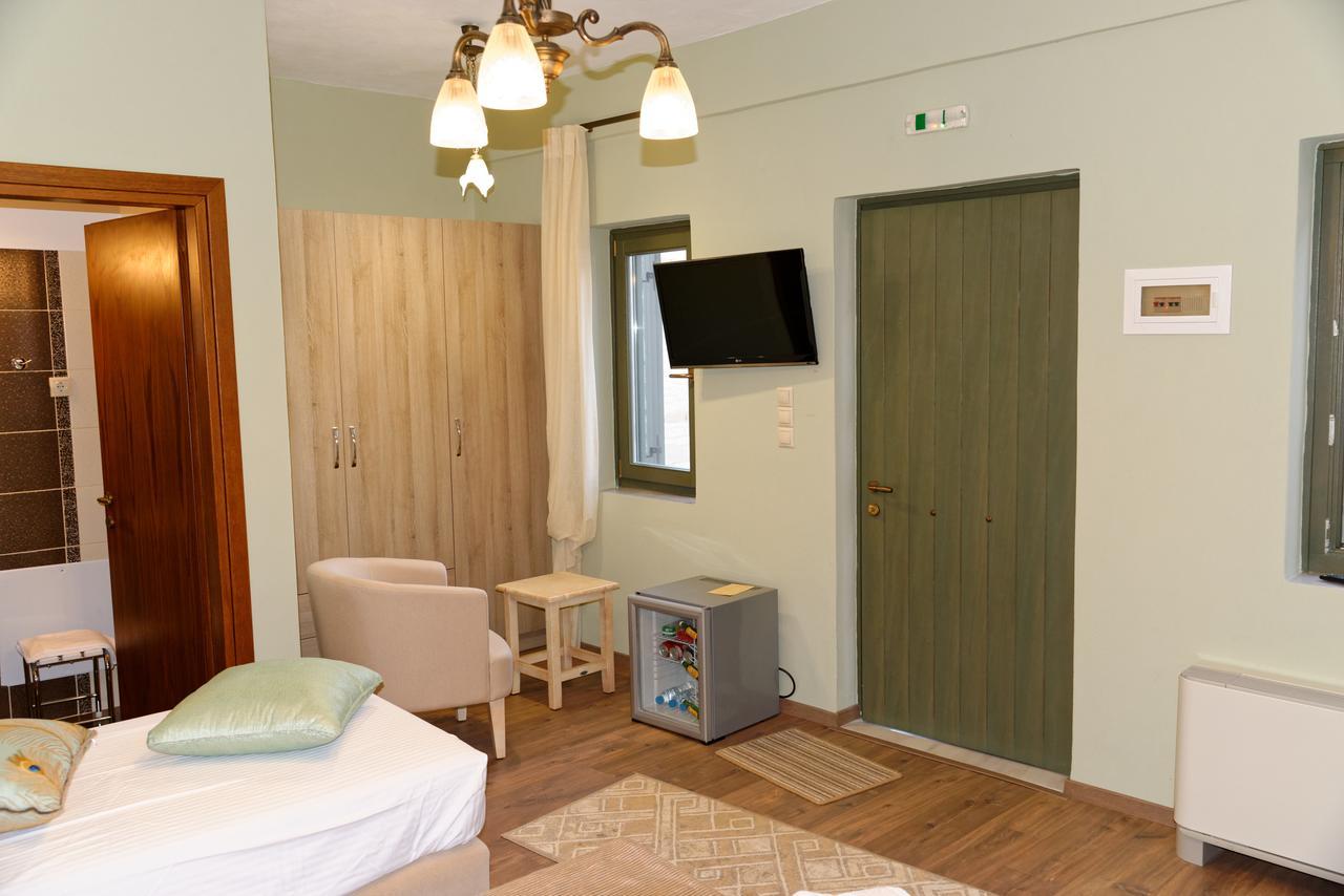 Alexandra Hotel Kalentzi エクステリア 写真